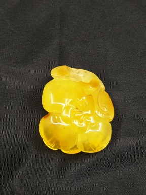 ʦ
